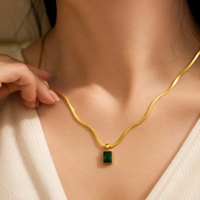 green pendant 400x400